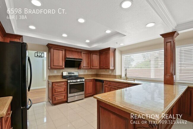 Building Photo - 6598 Bradford Ct