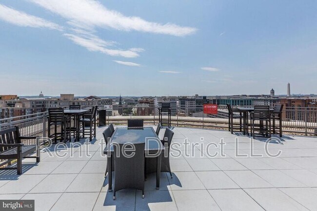 Building Photo - 555 Massachusetts Ave NW