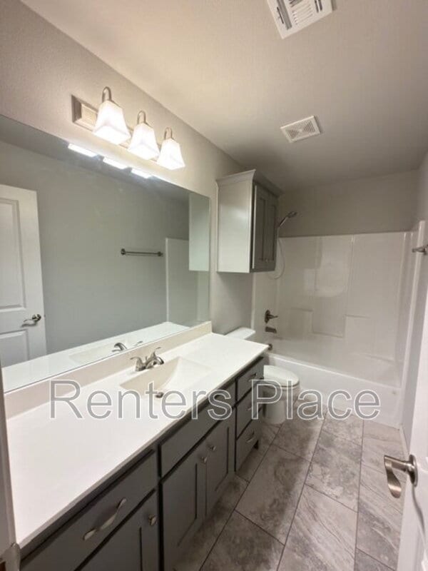 Building Photo - 1402 E New Orleans Pl