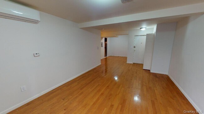 Building Photo - 110-19 72nd Rd