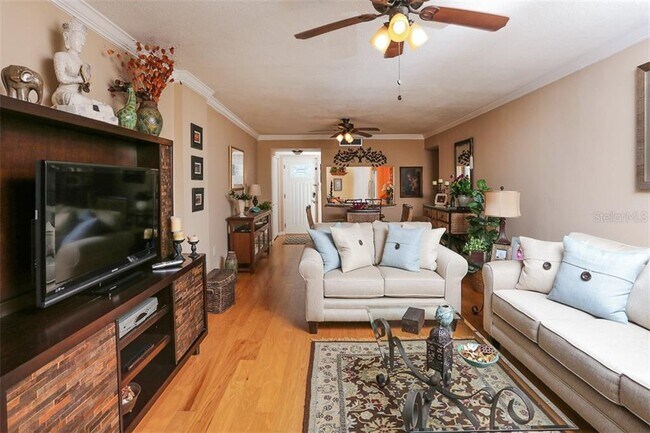 Building Photo - 1770 Benjamin Franklin Dr