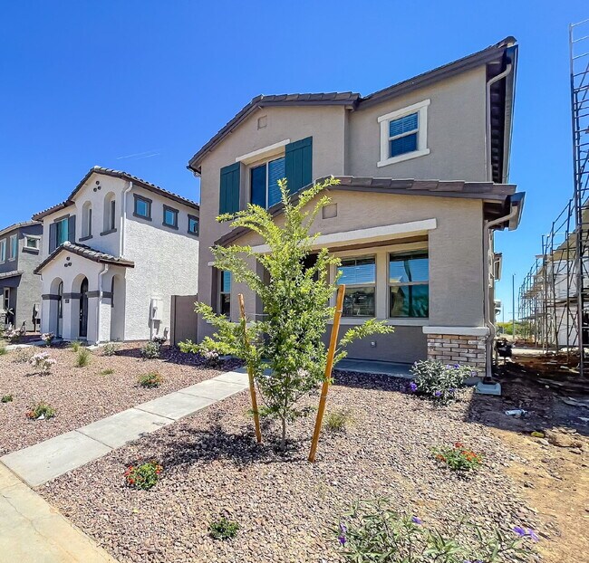 Building Photo - 4239 S 58th Ln