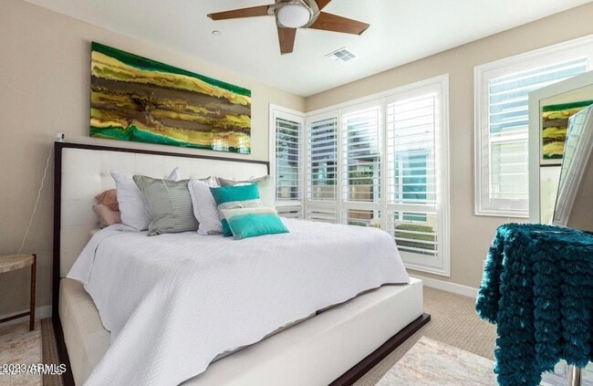 Building Photo - 9001 E San Victor Dr