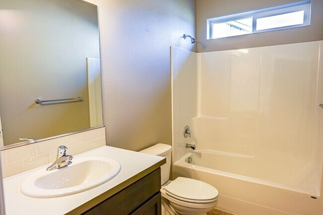 Building Photo - Brand New Home in Hayden North
