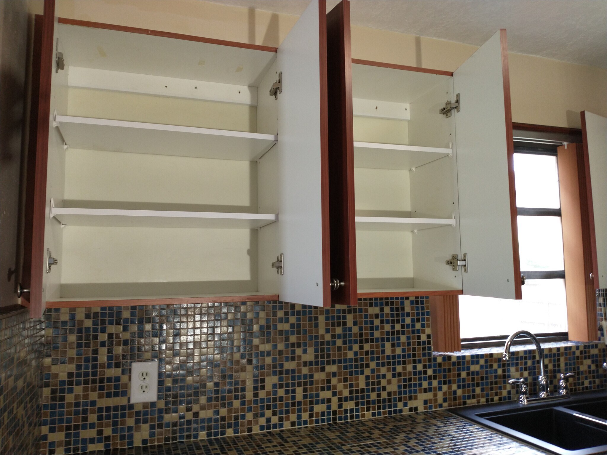 Building Photo - 1451 W 43rd Pl