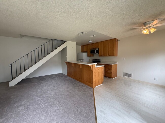 Building Photo - Walk to the Waves: Stylish 2BR in Capitola!