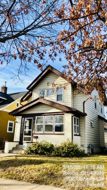 Building Photo - 706 Geneva Ave