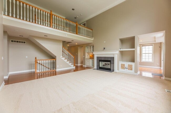 Building Photo - 4930 Brooksview Cir