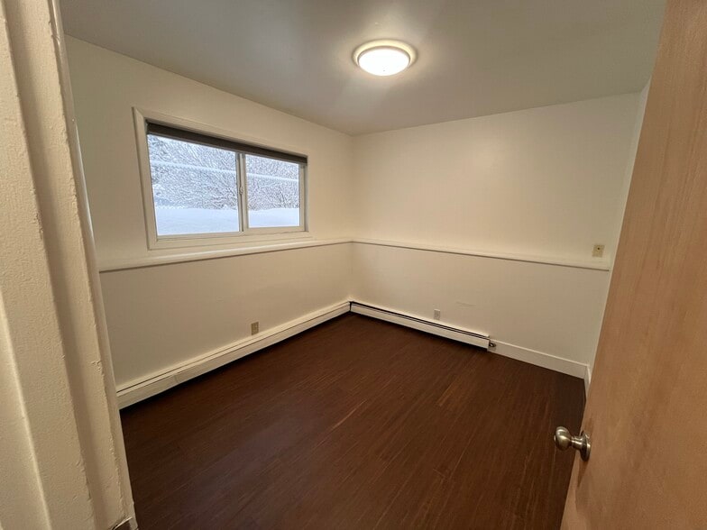 Building Photo - 741 N Bliss St