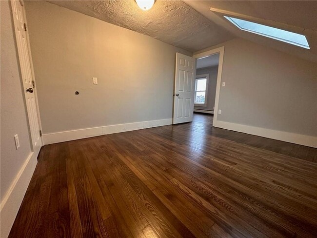 Building Photo - 30 Hawthorne St