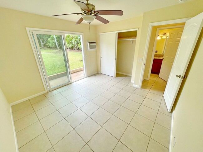 Building Photo - Spacious 1-Bedroom Ground Floor Unit in So...
