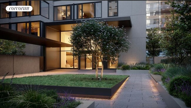 Building Photo - 450 Washington St