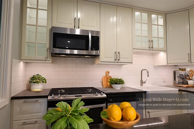 Building Photo - 1704 Cherry Orchard Dr