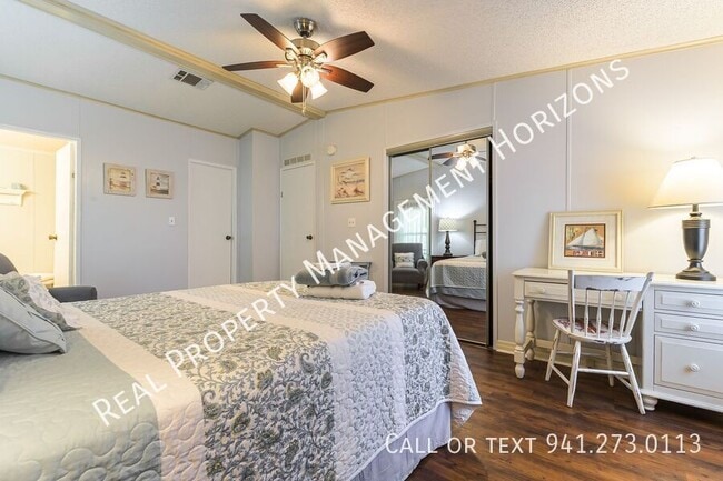 Building Photo - 317 Bougainvillea Cir