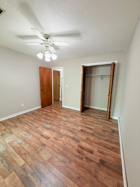 Building Photo - 1008 Creekside Wy