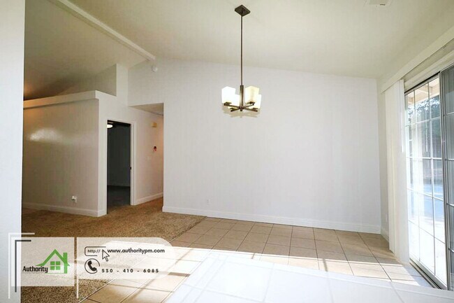 Building Photo - 4561 Moyvane Dr