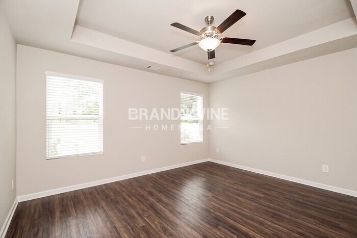 Building Photo - 213 Crestview Wy