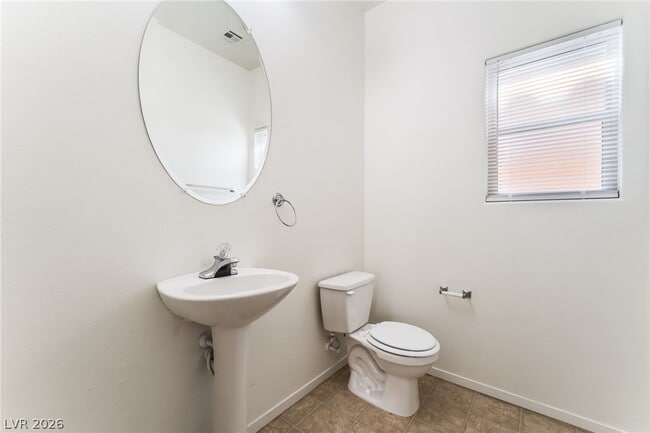 Building Photo - 6758 Lincoln Wood St