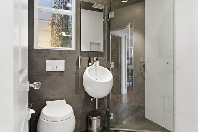 Building Photo - Fully Furnished 2BR + Media Room • 2BA Single-Family Home Near McLaren Park