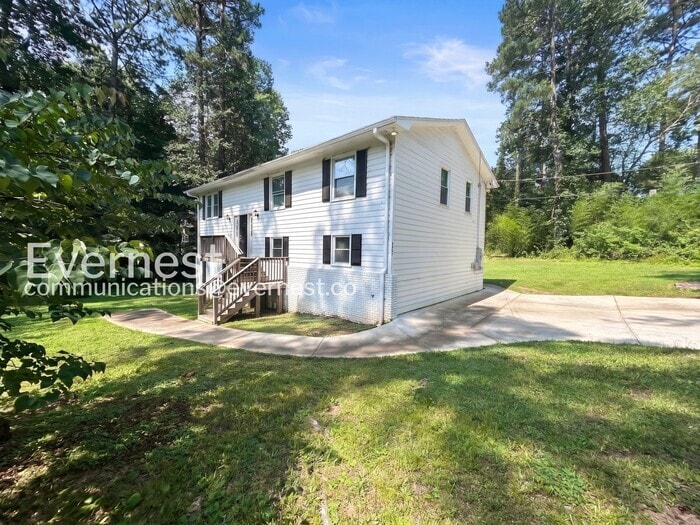 Building Photo - 3815 Cumberland Way