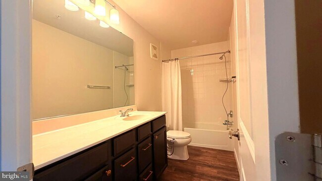 Building Photo - 10552 Neil Armstrong Way