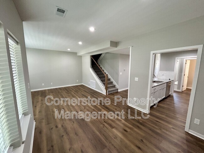 Building Photo - 33065 W 82nd St