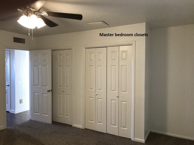 Building Photo - Call for a showing (928) 453-2606