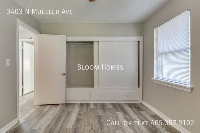 Building Photo - 3403 N Mueller Ave