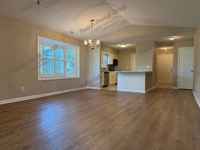 Building Photo - 425 Spauldingwood Rd