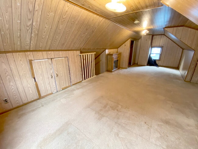 Building Photo - 529 Clarendon Ave NW