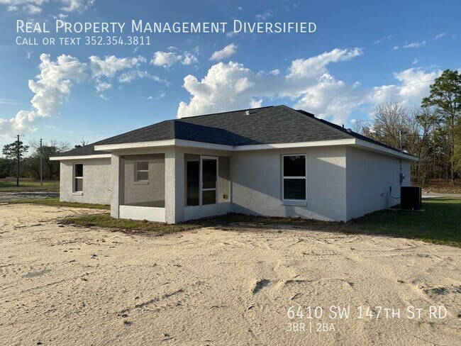 Building Photo - 6410 SW 147th St Rd
