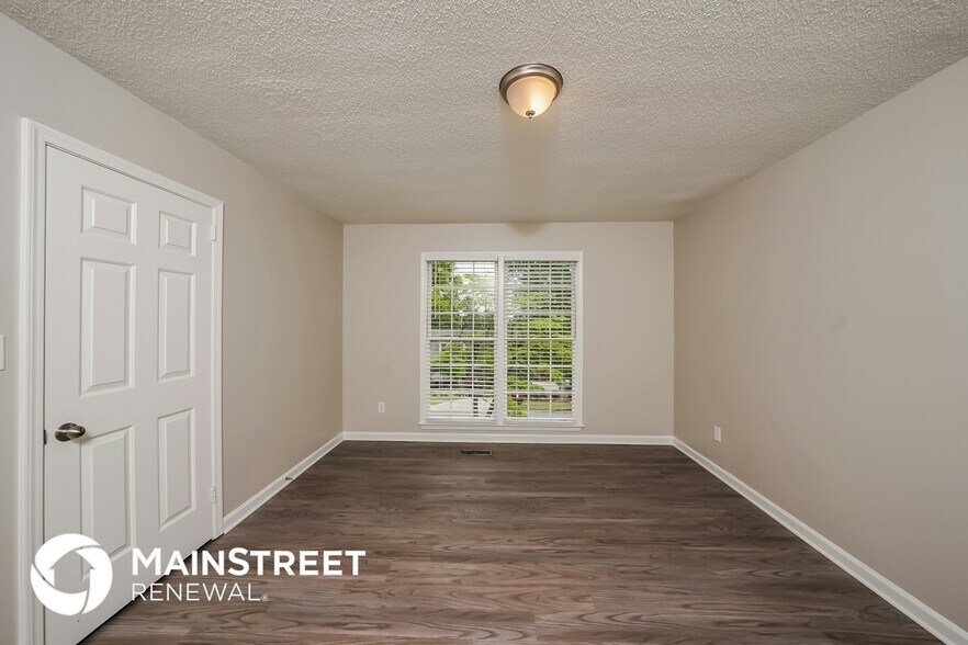 Building Photo - 1704 Native Dancer Dr