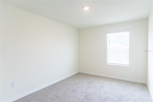 Building Photo - 4807 SW 51st Dr