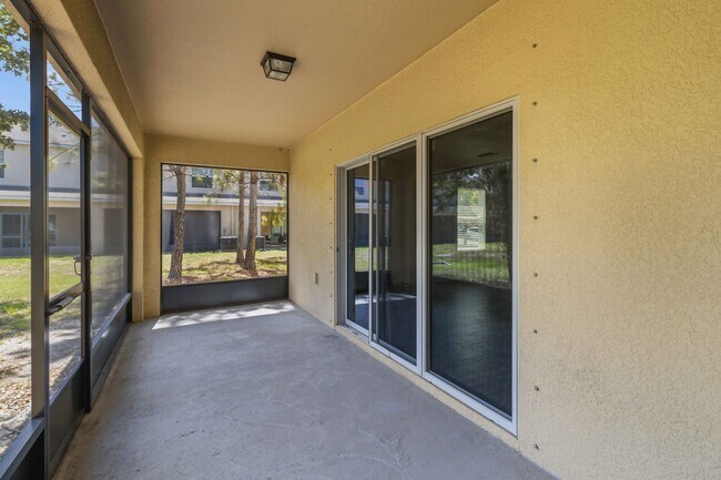 Building Photo - 9973 Hound Chase Dr