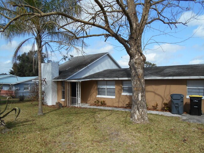 Building Photo - 85 Bluff Rd