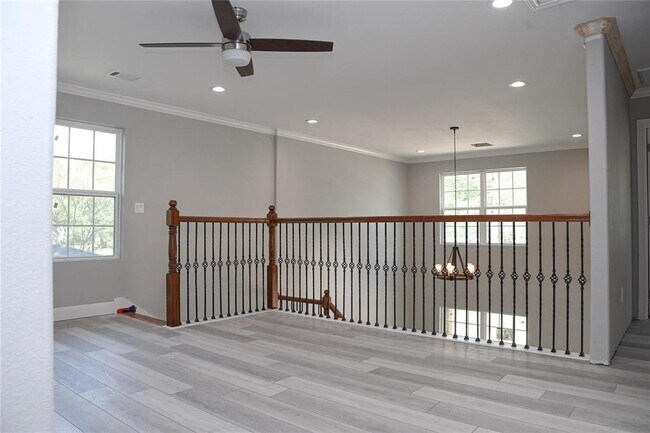 Building Photo - 1001 Callahan Ave