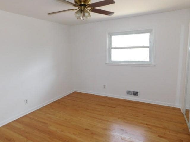 Building Photo - 2407 Summerland Dr