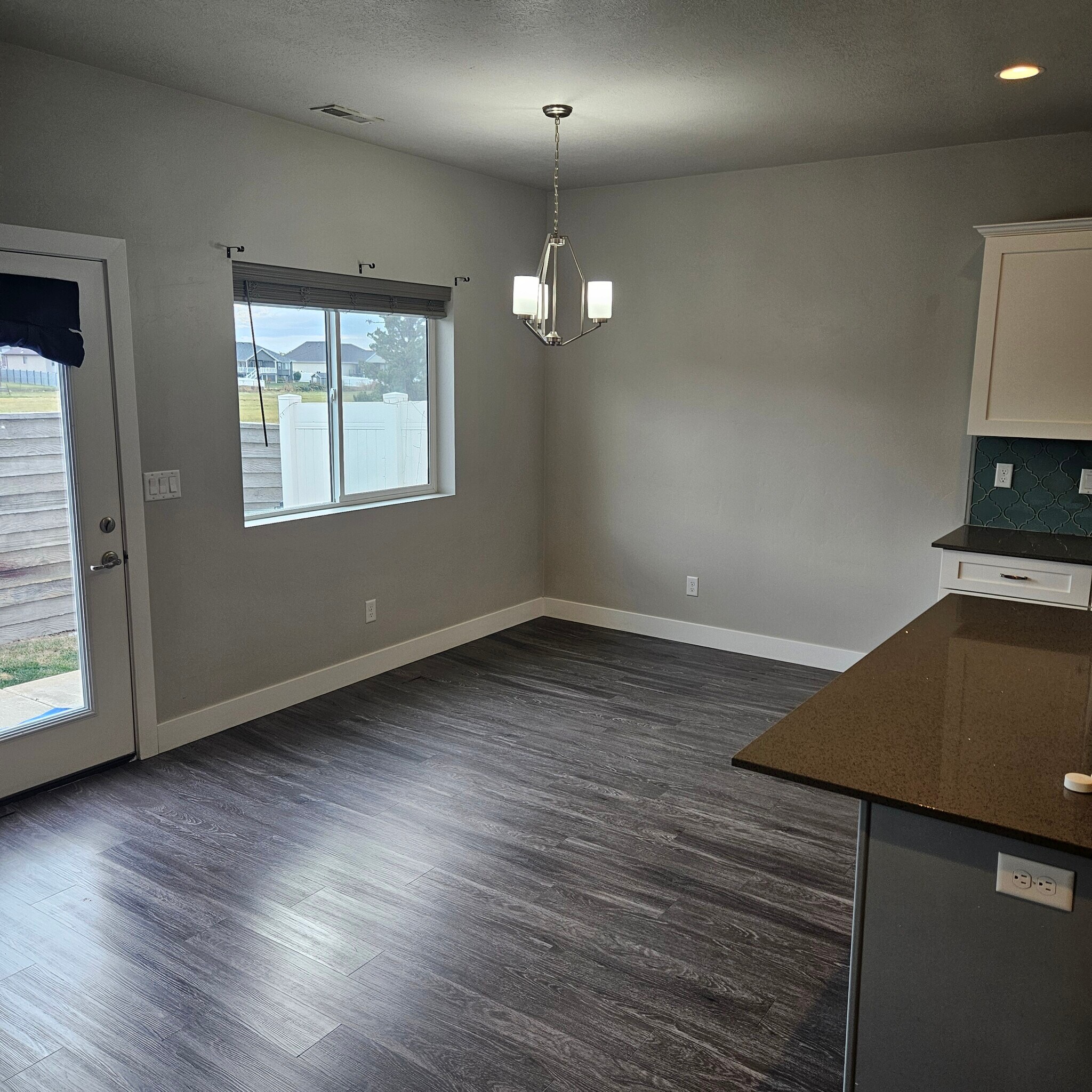 Building Photo - 259 E 1500 N