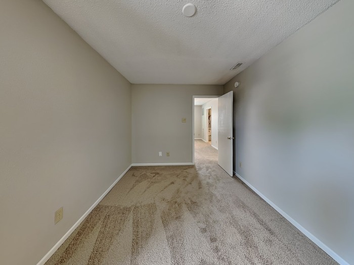 Building Photo - 6917 Earlswood Dr