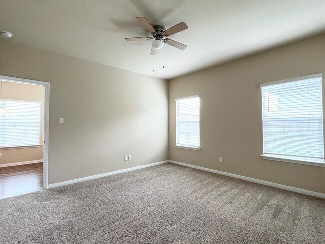 Building Photo - 104 Lassy Cove