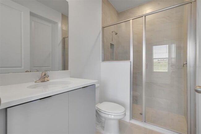 Building Photo - 15399 Hamlin Pk Dr