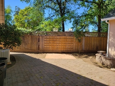 Building Photo - 1770 Modoc Dr