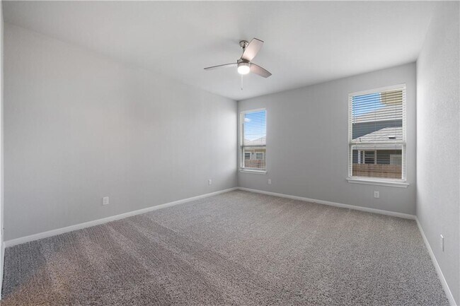 Building Photo - 100 Drifter Ln