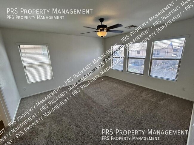 Building Photo - 45563 W Starlight Dr