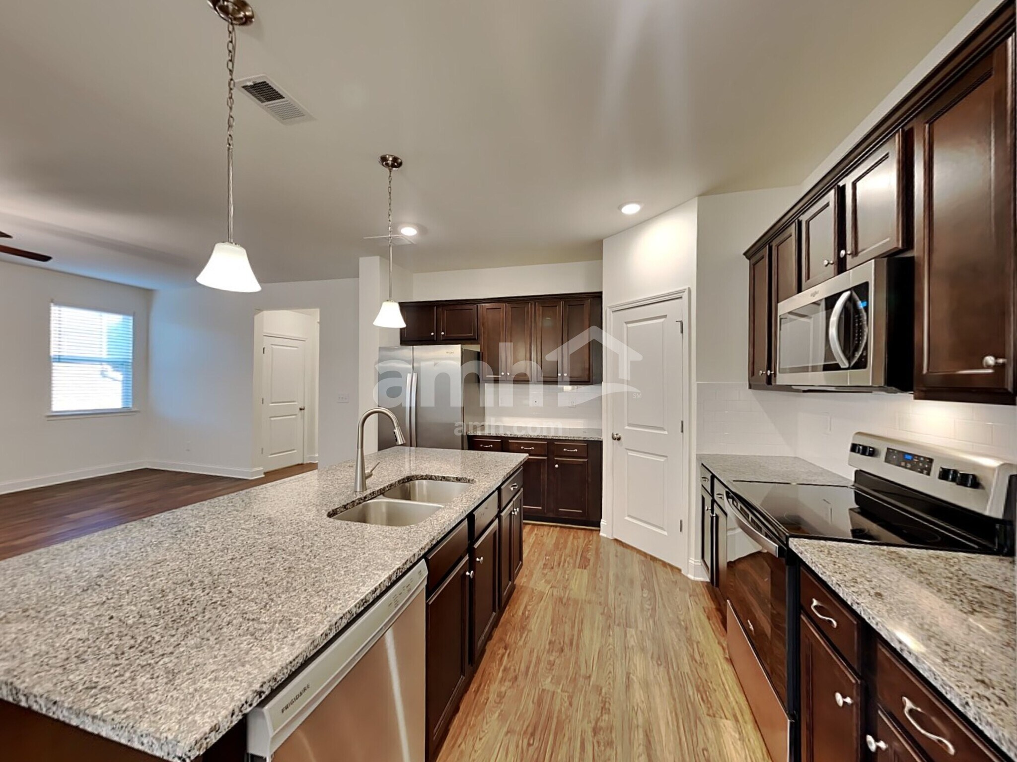 Building Photo - 209 Rivulet Dr