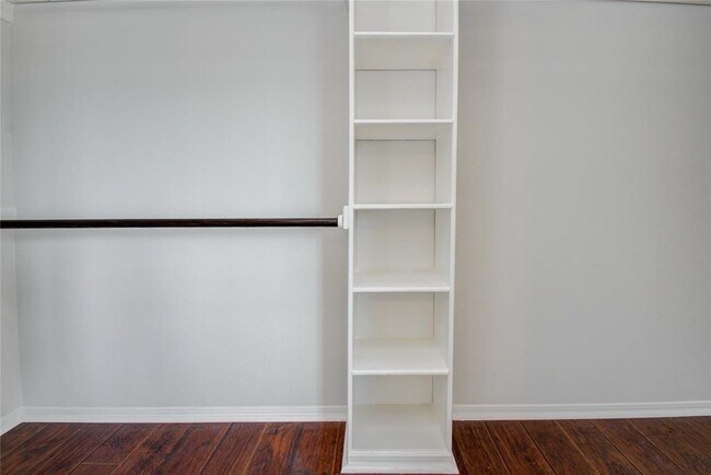 Building Photo - 37 San Jacinto Dr