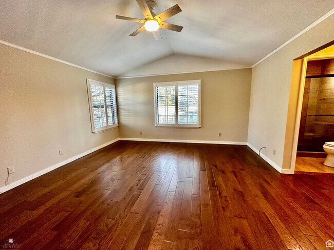 Building Photo - Attractive 3bd/2.5ba Townhouse in Sonoma Greens!