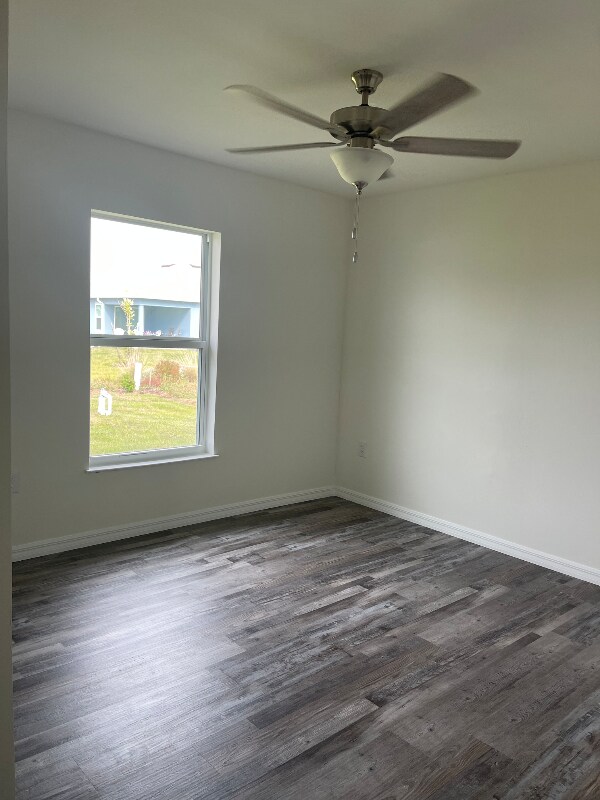 Building Photo - 1121 NW 13th Terrace