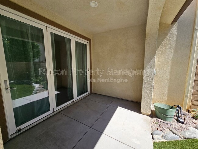 Building Photo - 2464- Blossom Ridge Ct