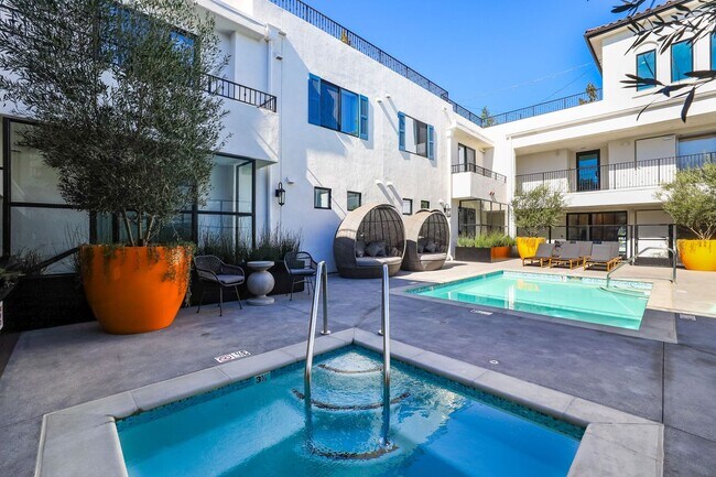 Building Photo - Unit Type: E1 | 1 Bed | 1 Bath